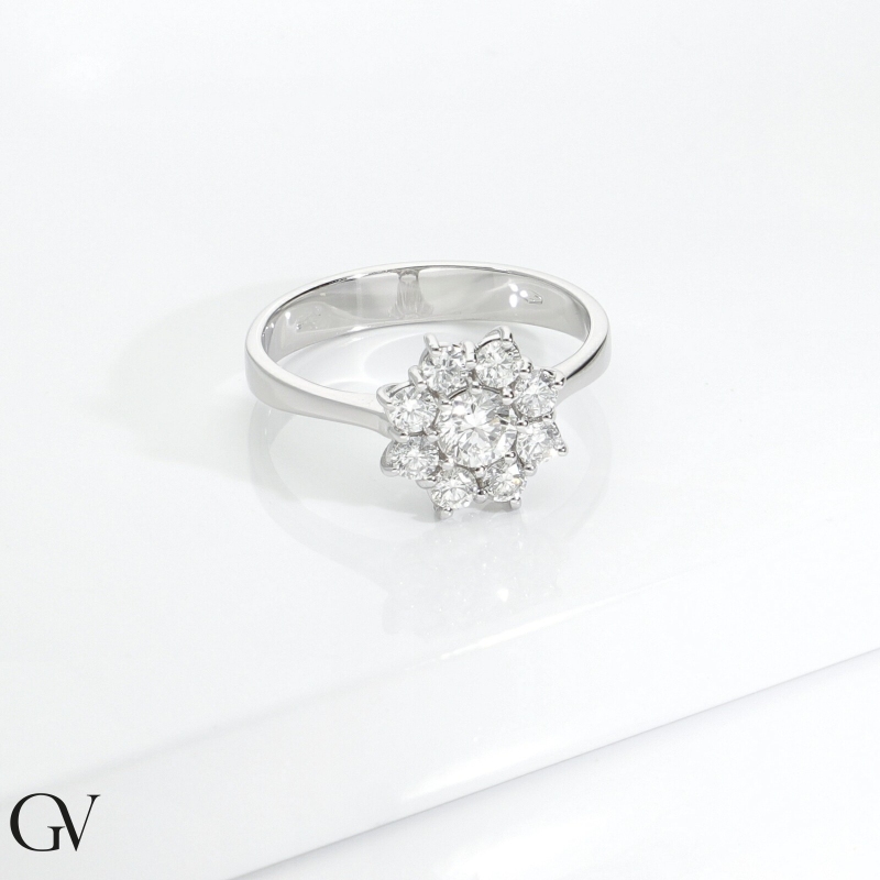 Diamond flower ring in white gold 18k Diamond flower ring in white gold 18k