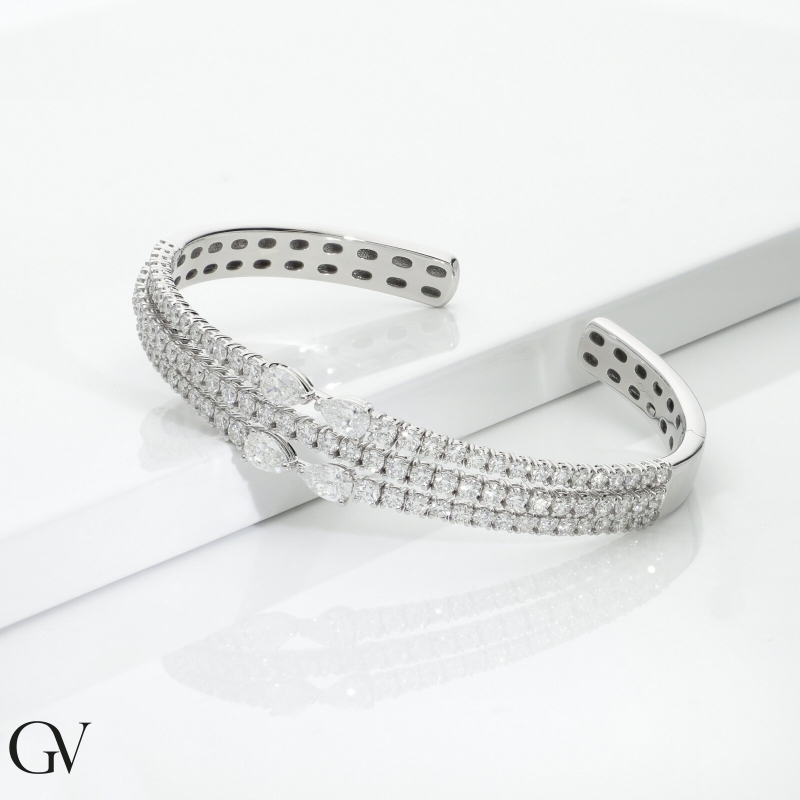 18k white gold rigid bracelet with diamonds 18k white gold rigid bracelet with diamonds