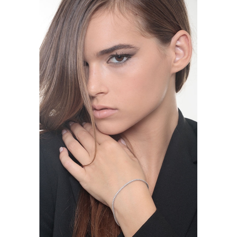 Diamonds tennis bracelet in white gold 18k