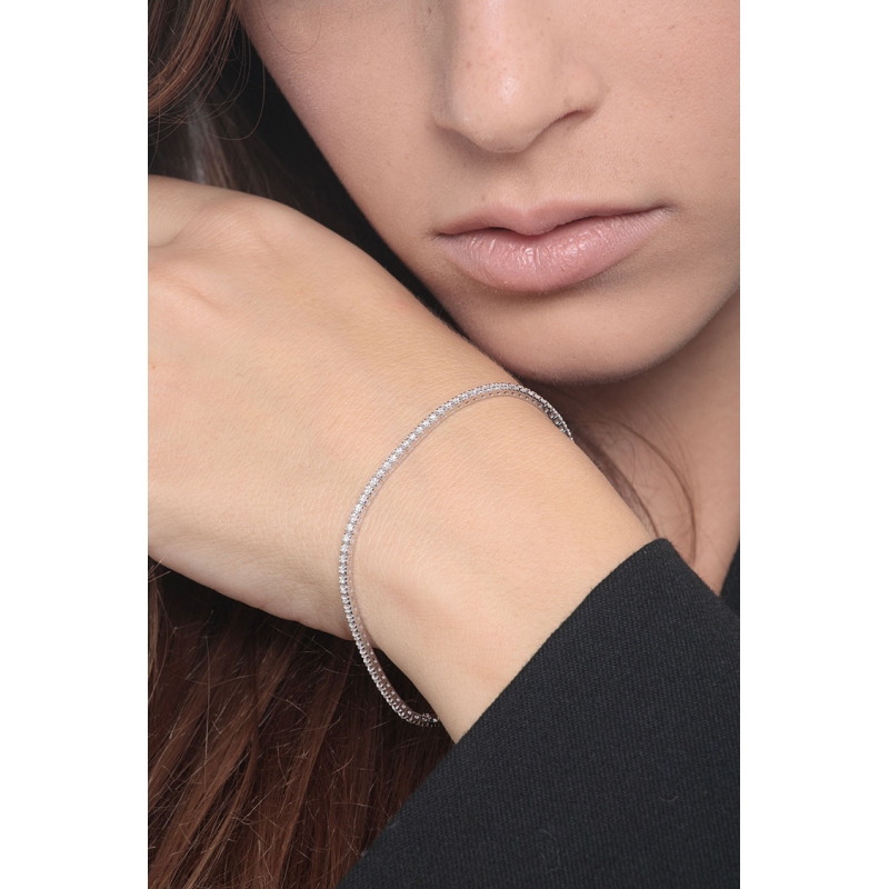 Diamonds tennis bracelet in white gold 18k