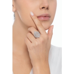 750 white gold diamonds design ring 2