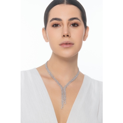 750 white gold woman design necklace with diamonds