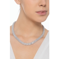 Design necklace in white gold 18k with diamonds 2