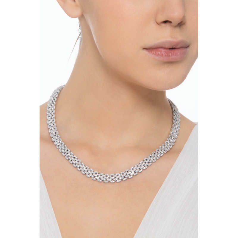 Design necklace in white gold 18k with diamonds Design necklace in white gold 18k with diamonds