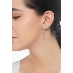 Drop earrings with diamonds in 18kt white gold 2