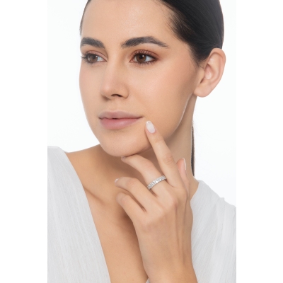 750 white gold eternity ring with rows of diamonds