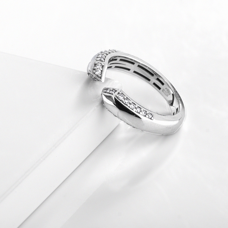 750 white gold open ring with diamonds 750 white gold open ring with diamonds