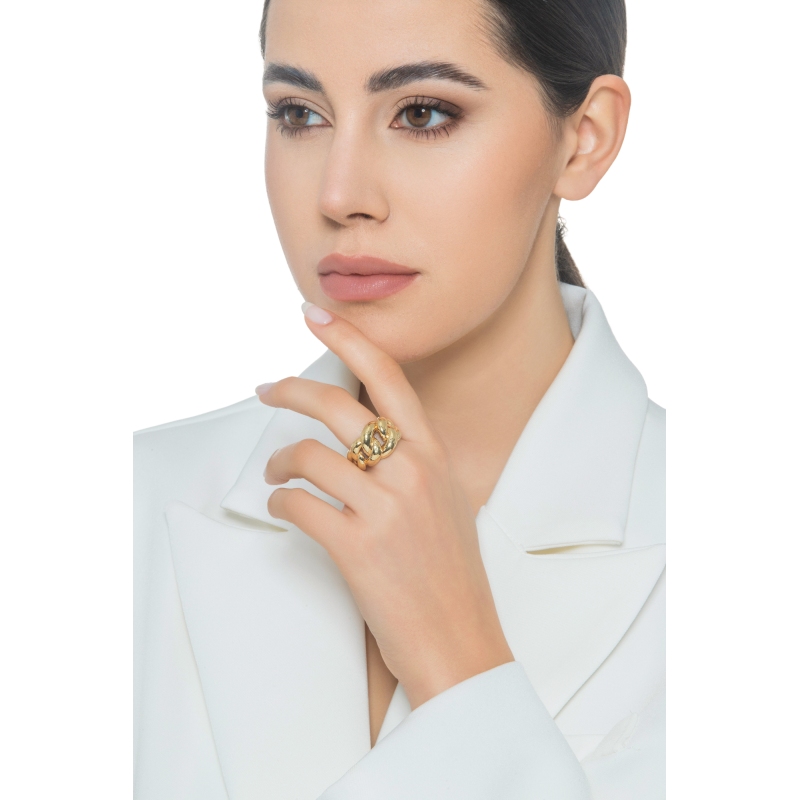 750 yellow gold iced out ring