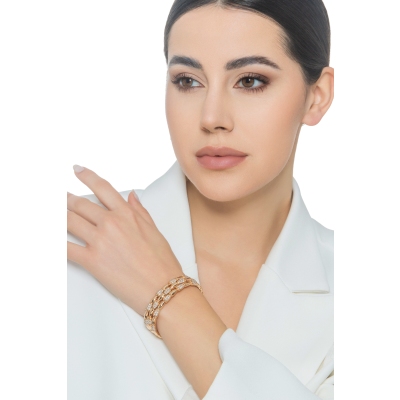 18k rose gold design rigid bracelet with diamonds