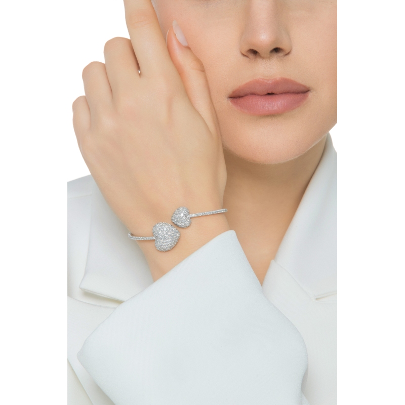 18k white gold bracelet with two hearts in diamonds 18k white gold bracelet with two hearts in diamonds