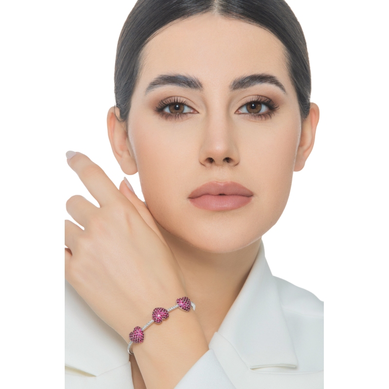 750 white gold bracelet with diamonds and three hearts in rubies  750 white gold bracelet with diamonds and three hearts in rubies