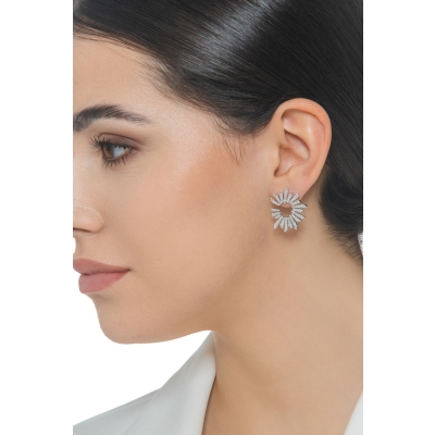 Design hoop earrings with diamonds