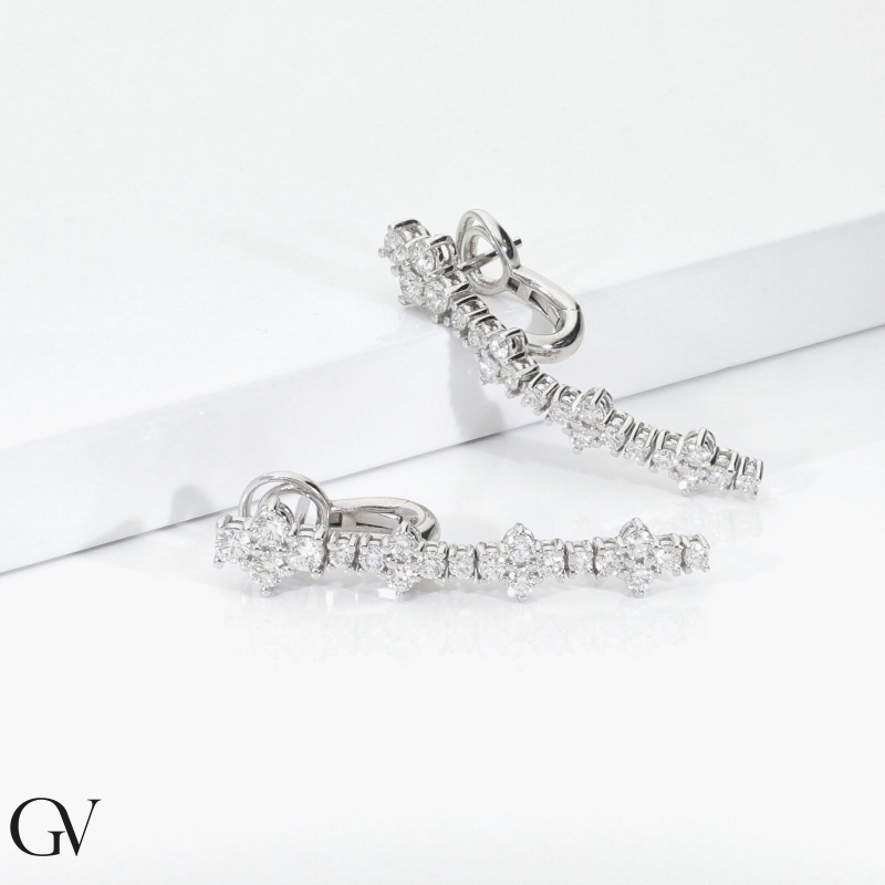 18k white gold diamond drop earrings