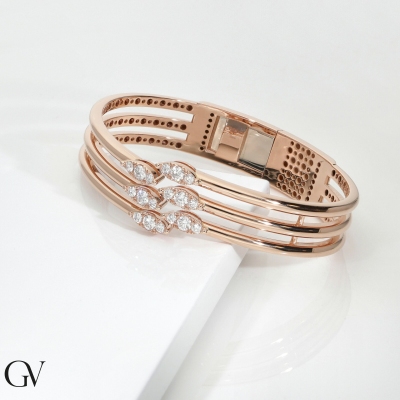 Rigid design bracelet in rose gold 18k with diamonds