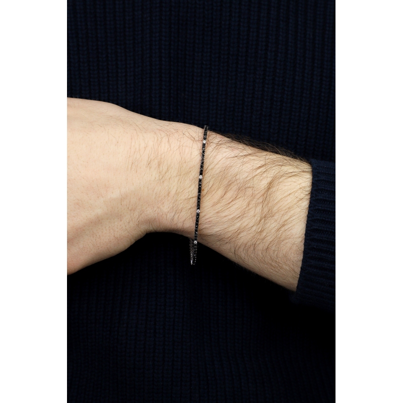 Wire tennis bracelet with black and white round cut diamonds