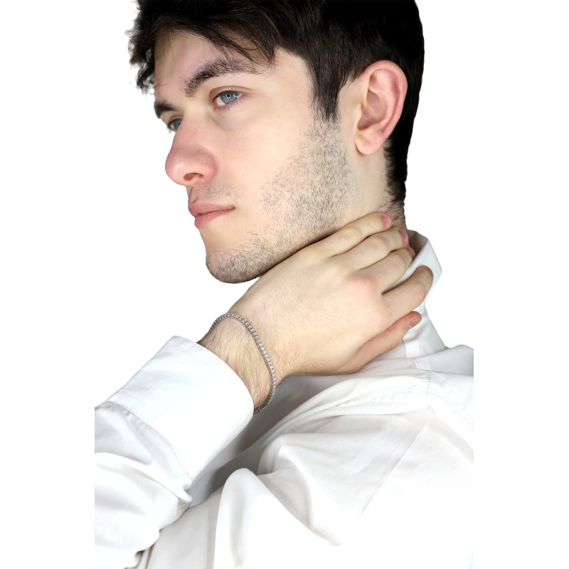 Tennis bracelet with diamonds Tennis bracelet with diamonds