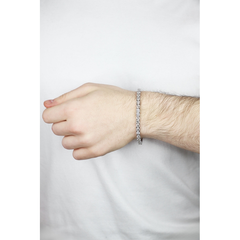 Tennis bracelet in 18k white gold with diamonds Tennis bracelet in 18k white gold with diamonds