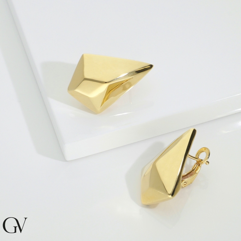 Geometric earrings in yellow gold 18k