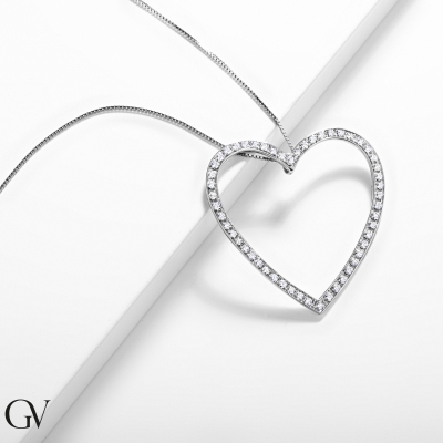 Necklace in white gold 18k with big heart pendant diamonds