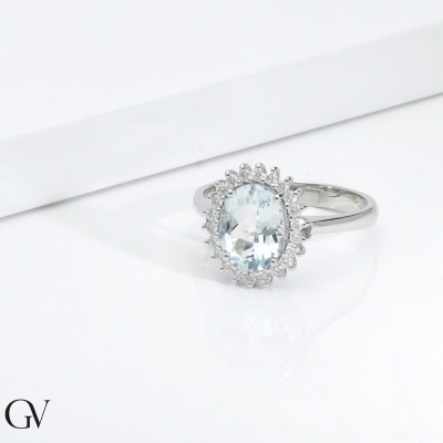 18k white gold aquamarine and diamonds ring