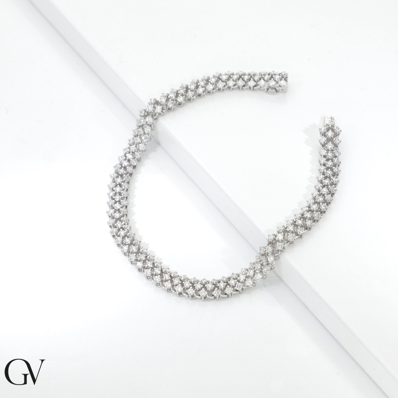 18k white gold design bracelet flexible mesh with diamonds 18k white gold design bracelet flexible mesh with diamonds