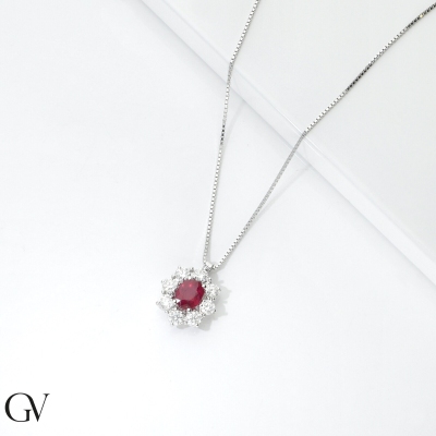 Necklace in white gold 18k with ruby and diamonds