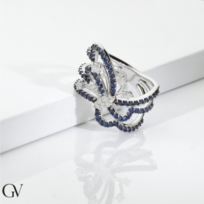 Butterfly design ring in white gold 18k with blue sapphires and diamonds