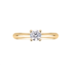 Four prong solitaire ring 