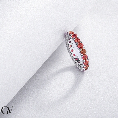 Eternity ring in white gold 18k with rubies 