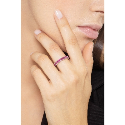 Eternity ring in white gold 18k with rubies 