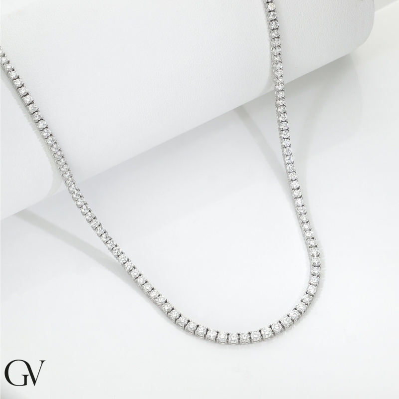 Graduated tennis necklace in white gold 18k with diamonds