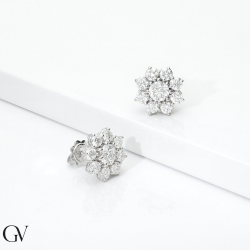 Flower earrings in white gold 18k with diamonds