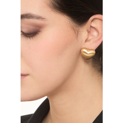 Satin finished heart earrings in yellow gold 18k