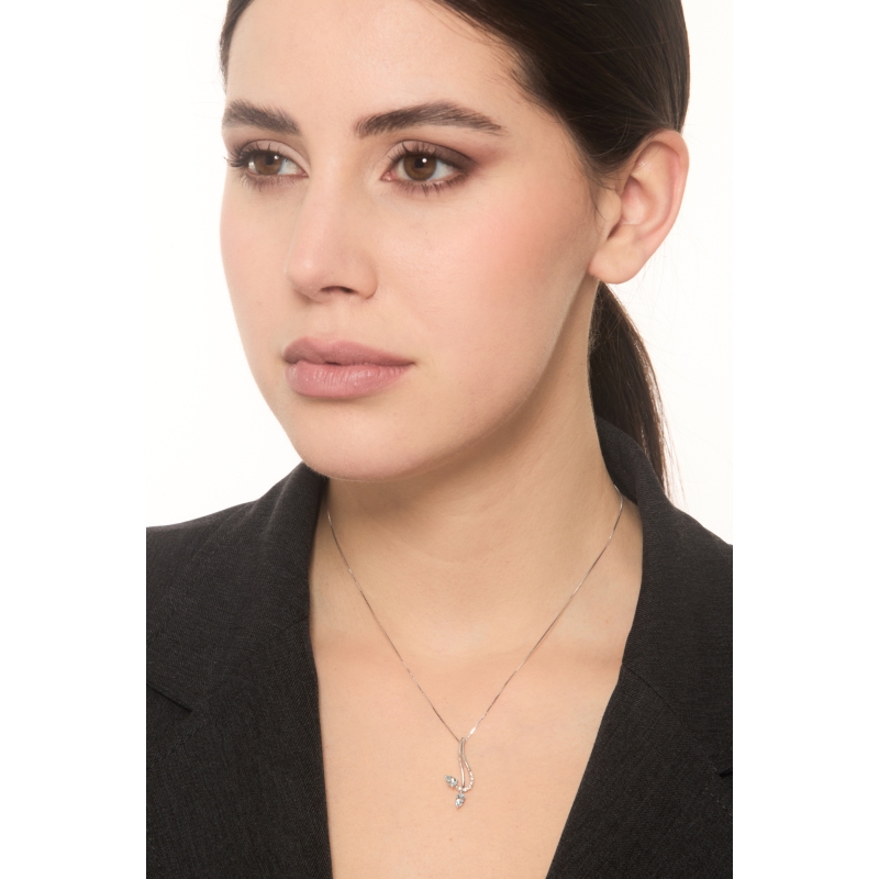 18k white gold necklace with two aquamarine and diamonds 18k white gold necklace with two aquamarine and diamonds