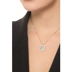 18k white gold necklace with rectangular aquamarine and diamonds 2