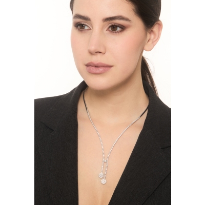 18k white gold design tennis necklace with diamonds