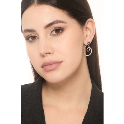 18k rose gold earrings with flower blue sapphires and diamonds