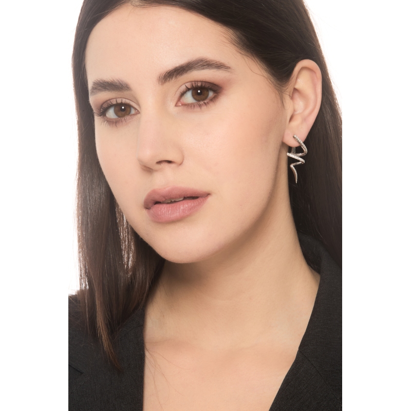 18k white gold design earrings with diamonds 18k white gold design earrings with diamonds