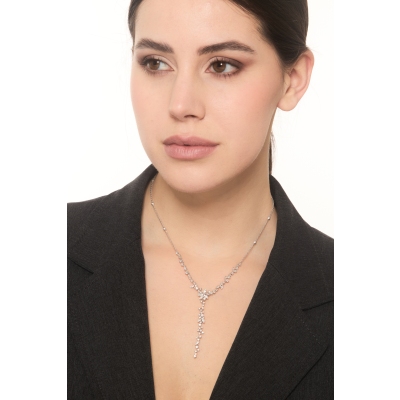 Necklace in white gold 18k with cascading diamonds 