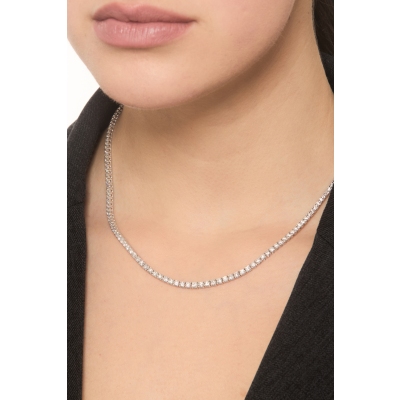 Graduated tennis necklace in white gold 18k with diamonds