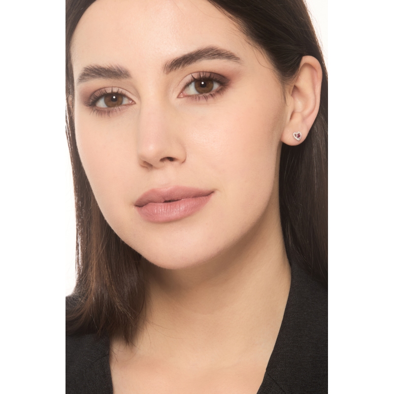 Halo diamonds and ruby earrings in white gold 18k Halo diamonds and ruby earrings in white gold 18k