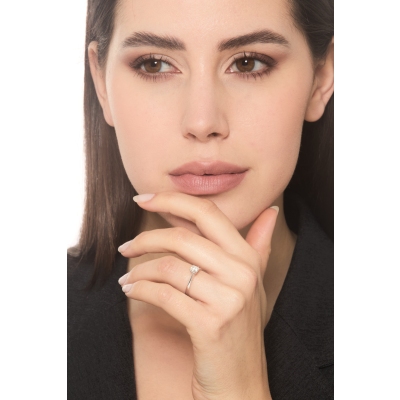 18k white gold solitaire ring with diamond, 0,50 ct