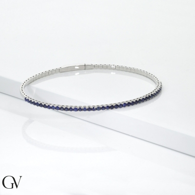 Bangle in white gold 18k with blue sapphires