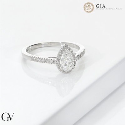 Solitaire ring with diamond pear cut 0.50ct GIA in white gold 18k