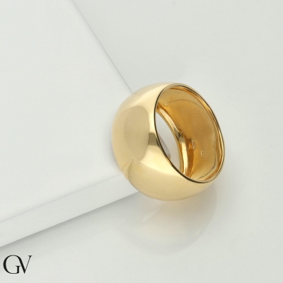 Band ring in 18k yellow gold