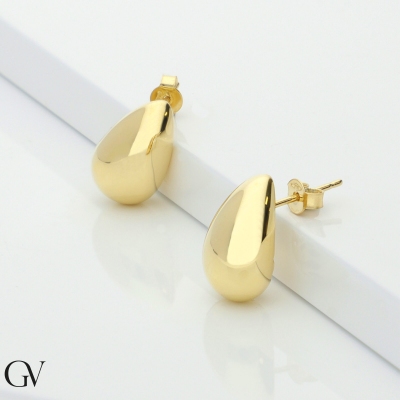 750 yellow gold drop glossy earrings