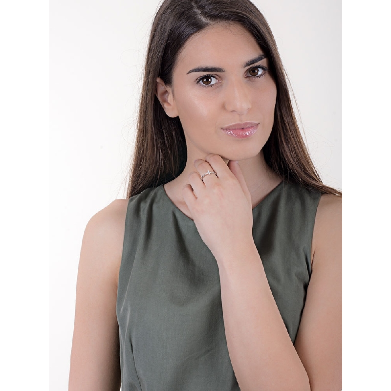 Crossed diamond ring in white gold 18k with black diamonds  Crossed diamond ring in white gold 18k with black diamonds