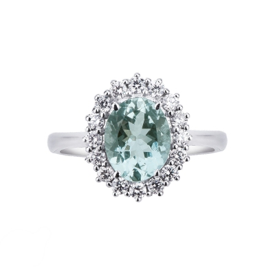 18k white gold diamond halo ring with aquamarine