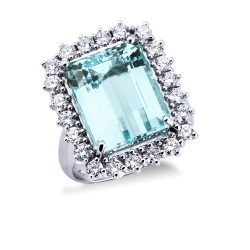 Halo ring white gold 18k with diamonds and aquamarine