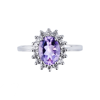 Halo ring 18k white gold with oval cut amethyst and diamonds